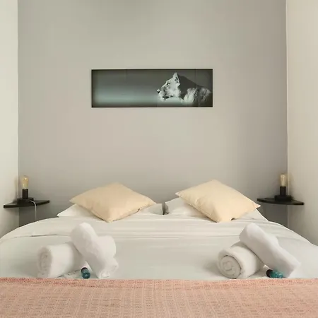 Sublime Et Neuf Fbg Saint Honore Apartment *